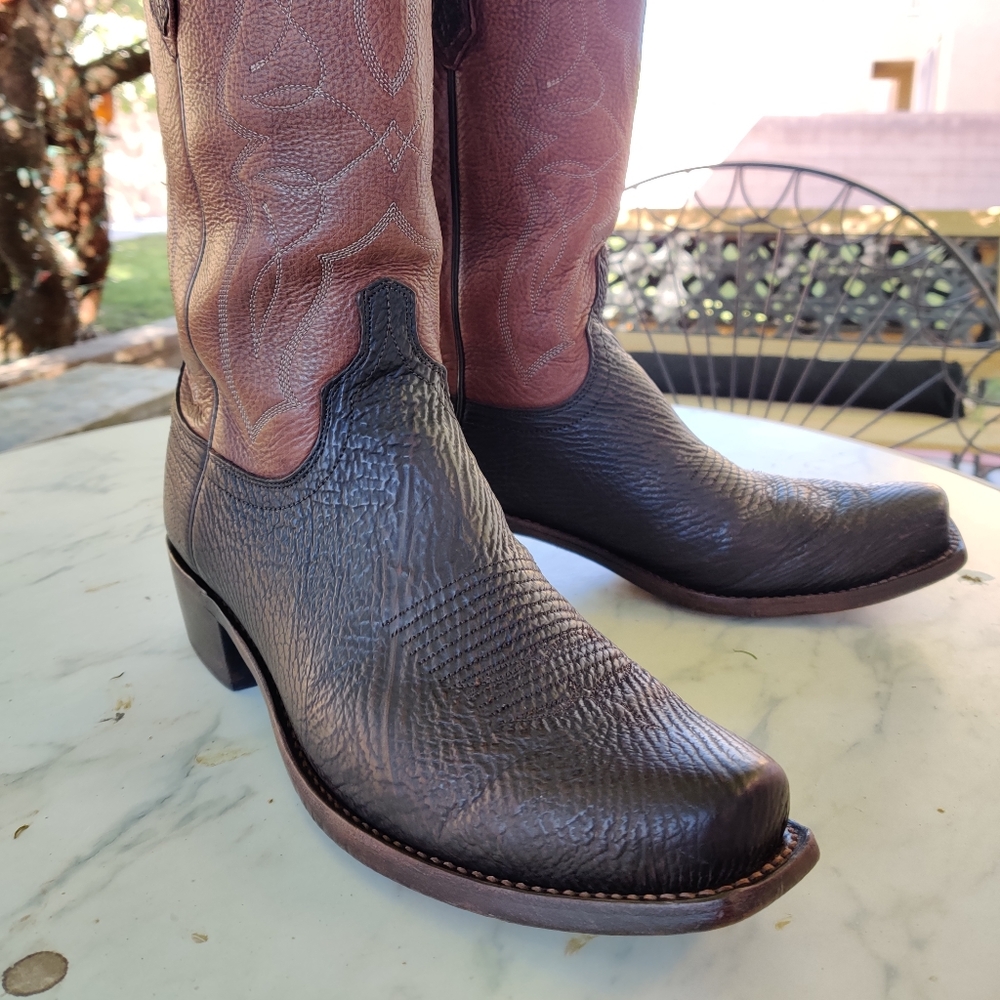 Lucchese men sharkskin boots size  10 D